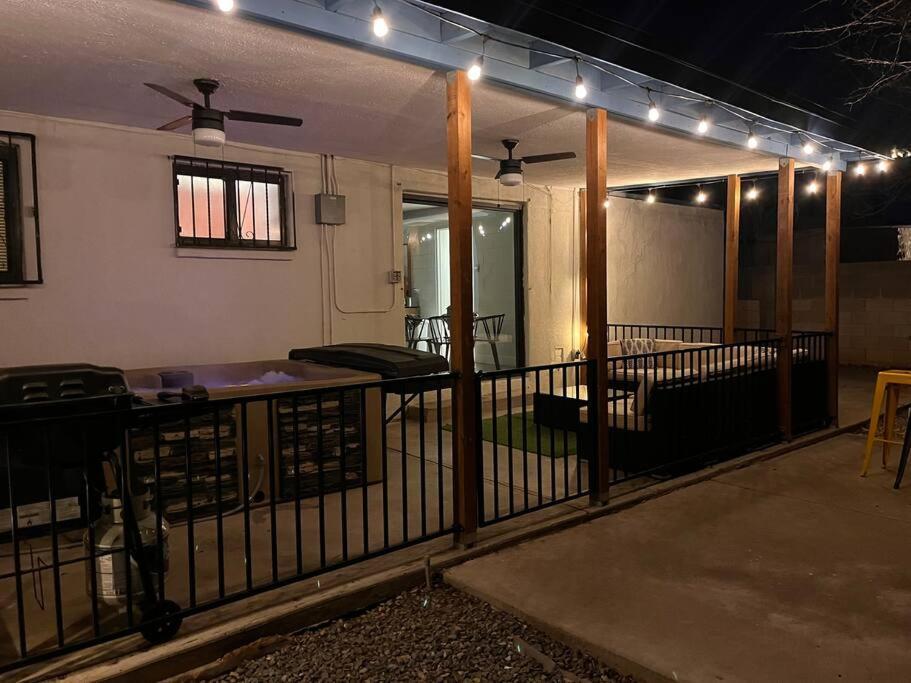 Casa Charleston-3Br-2Bath-Hot Tub-Pet Friendly-No Pet Fees! Βίλα Αλμπουκέρκι Εξωτερικό φωτογραφία